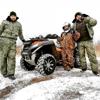 Катание на квадроциклах о Нижнем Тагиле. Сервис Ultra Подарки. Подарочный сертификат на катание на квадроциклах о Нижнем Тагиле. Закажите катание на квадроциклах недорого и наслаждайтесь активным отдыхом с друзьями. Выбирайте живописные маршруты для езды на квадроциклах. Сервис UltraPodarki.ru 8800-505-9530. Катание на квадроциклах, Прокат квадроциклов, езда на квадроцикле, прокат квадроциклов Нижний Тагил, катание на квадроциклах Нижний Тагил, Катание на квадроциклах зимой, Катание на квадроциклах летом, Сертификат на катание на квадроциклах 

